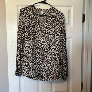 Leopard print Old Navy, tall long sleeve blouse.